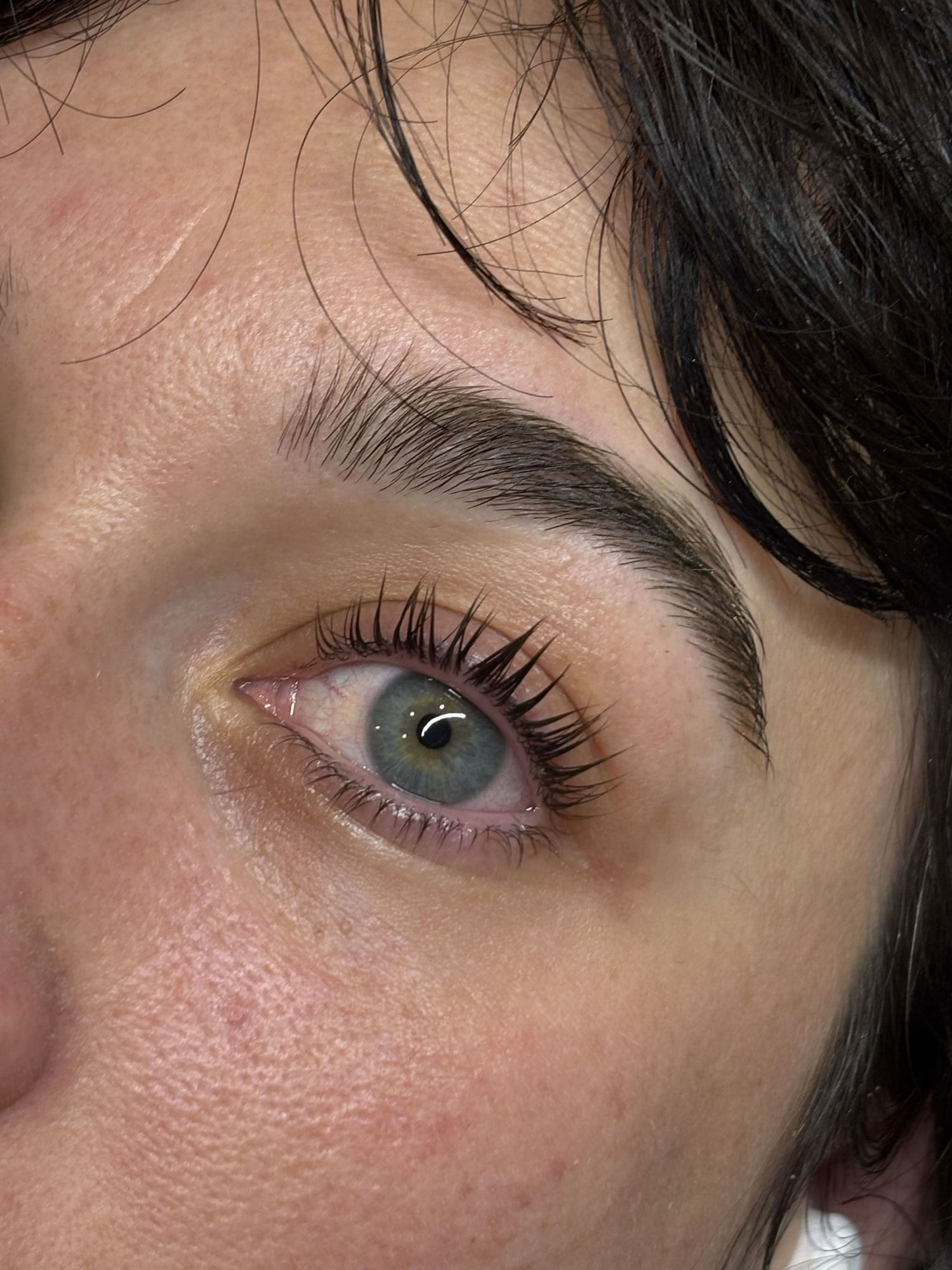 lifting de pestañas madrid — resultado espectacular en ojo verde